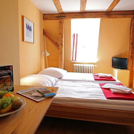 Familien- Und Freizeithotel Gutshaus Petkus Extérieur photo