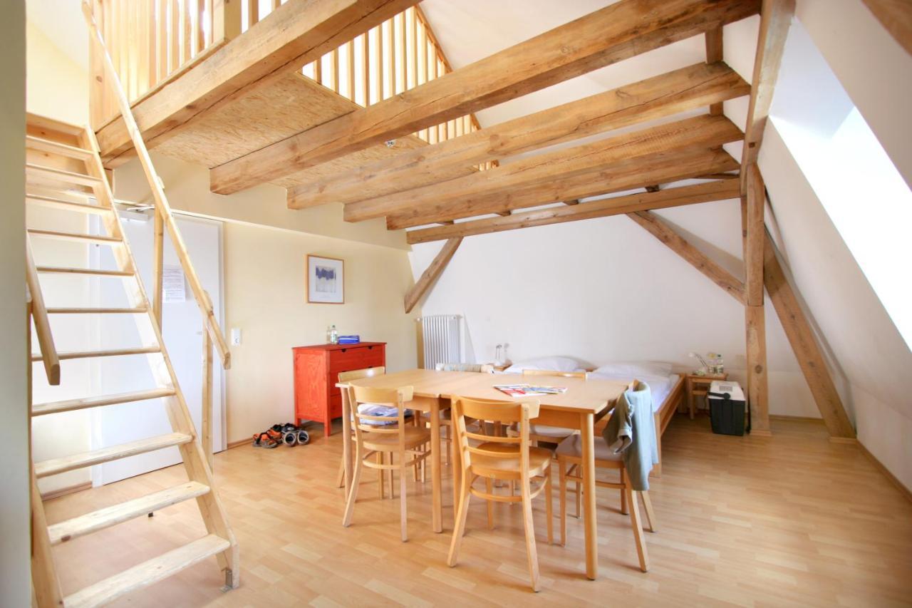 Familien- Und Freizeithotel Gutshaus Petkus Extérieur photo