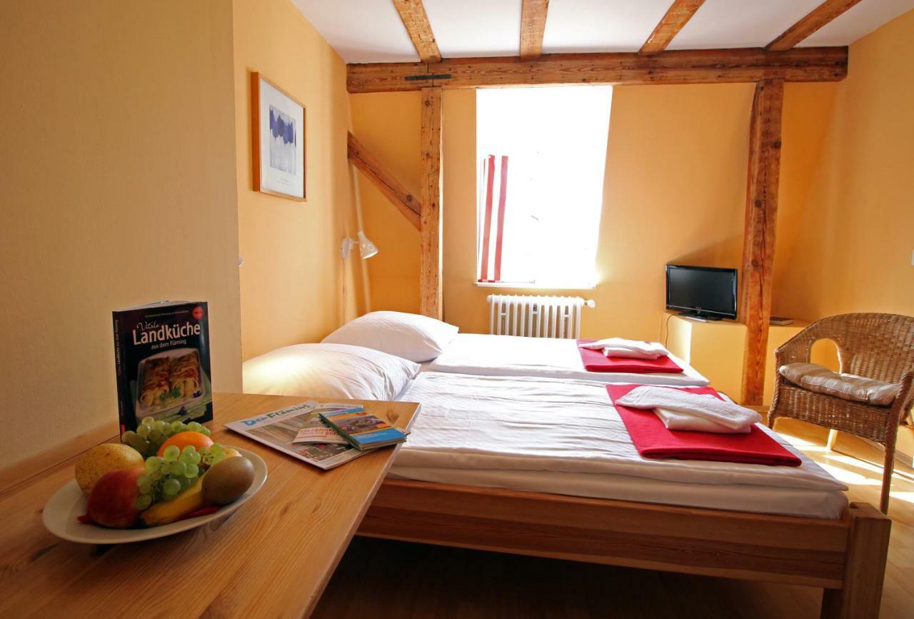 Familien- Und Freizeithotel Gutshaus Petkus Extérieur photo