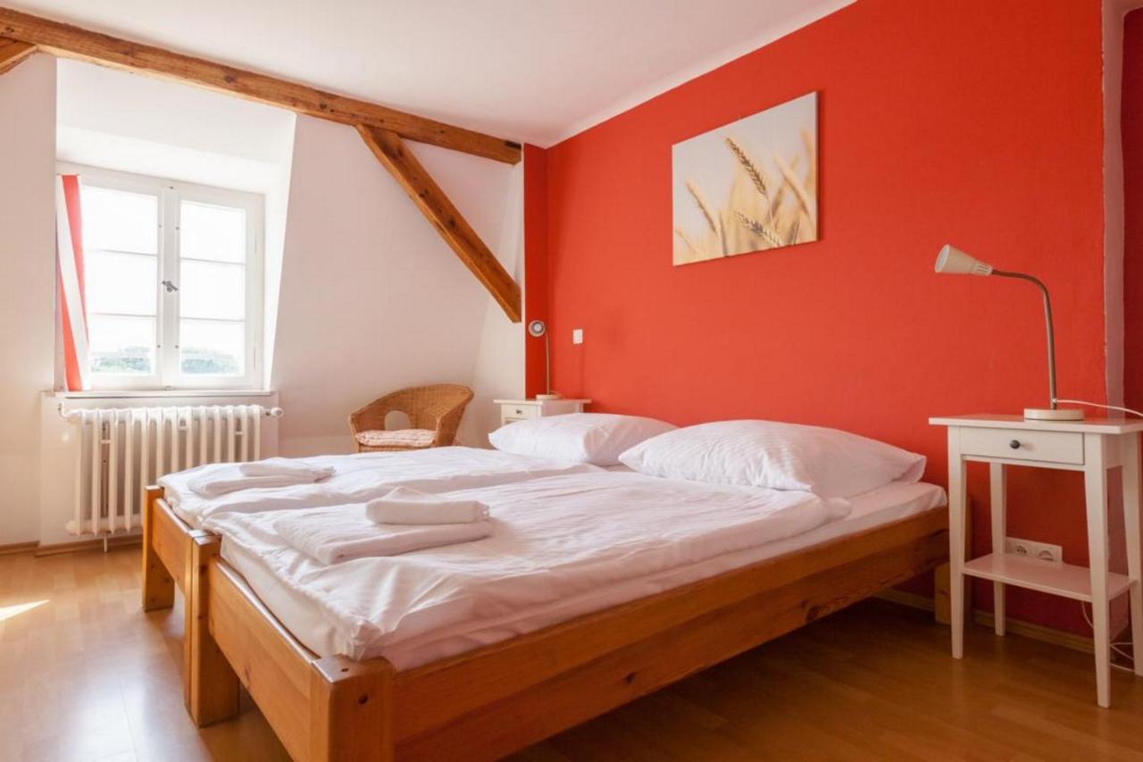 Familien- Und Freizeithotel Gutshaus Petkus Extérieur photo
